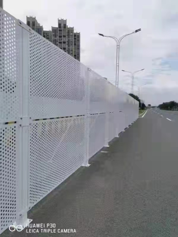 裝配式鋼結(jié)構(gòu)圍擋的安裝難度和時間需求如何？【旭東鋼構(gòu)圍擋】